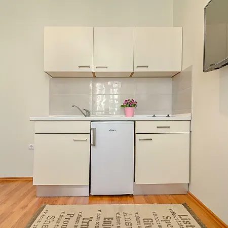 아파트 Zora & Natale *