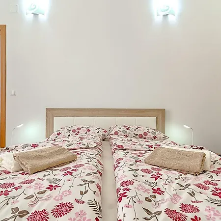 Apartment Zora & Natale *