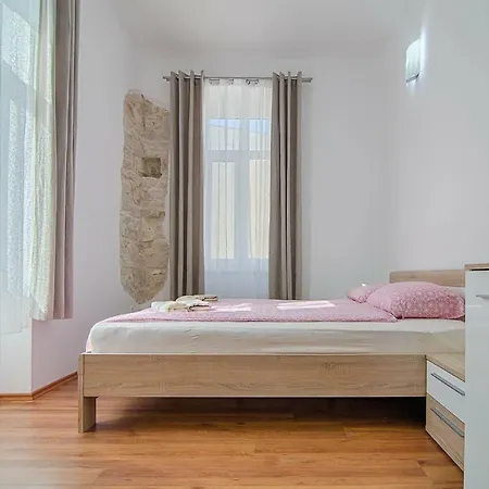 Apartment Zora & Natale