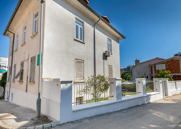 Zora & Natale Apartment *